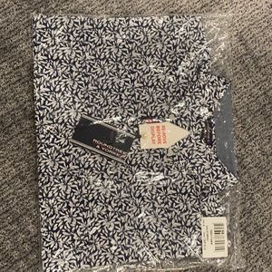 NWT Roundtree & Yorke sports shirt M
